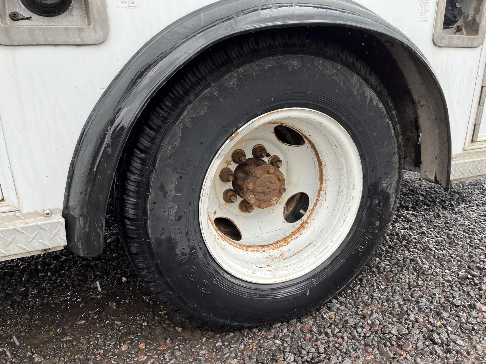 ./imagenes/INVOICE/2019/1948/FORD E350 (17).JPG